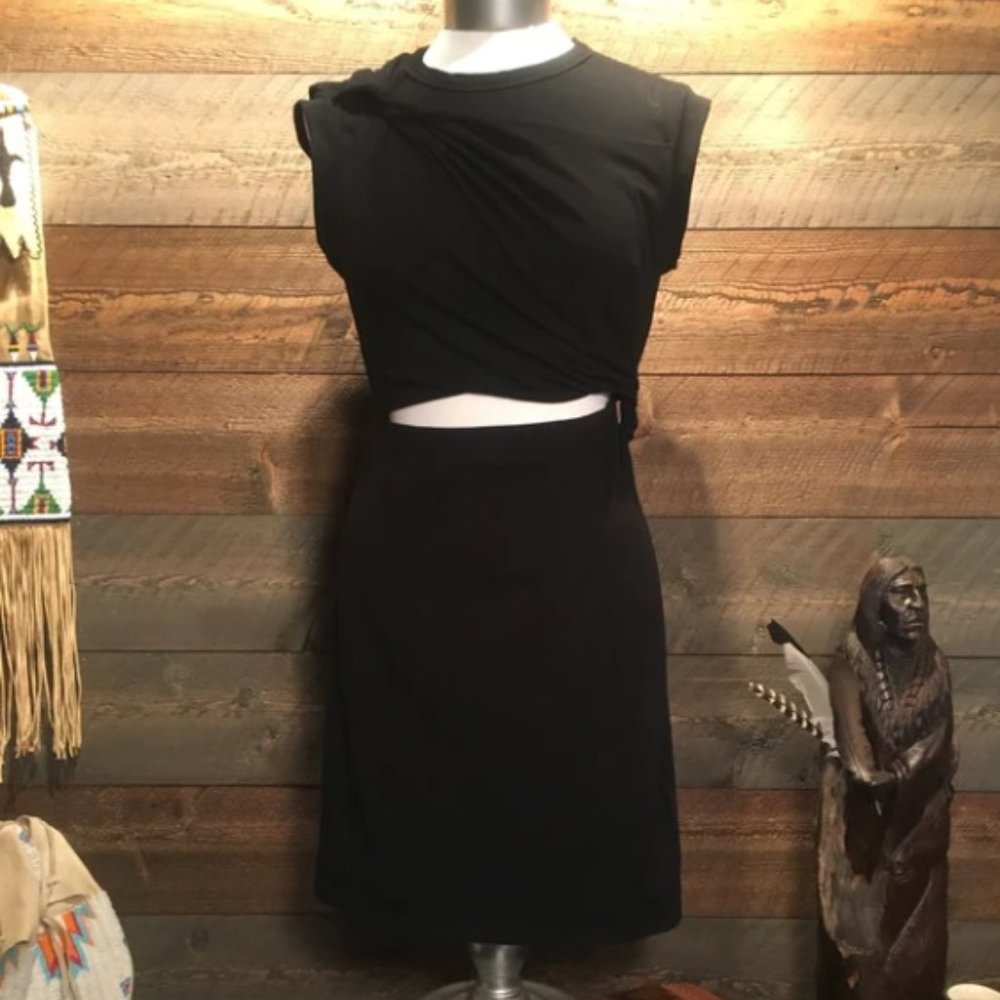 TWIST FRONT LITTLE BLACK DRESS